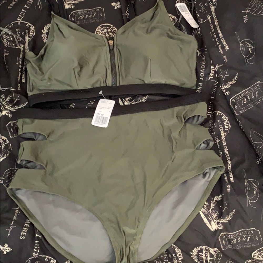 Forever 21+ olive green bikini size 2X